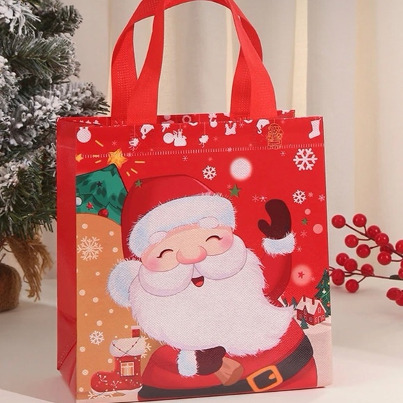 Christmas Gift Bags 12pack - Picture 4 of 5